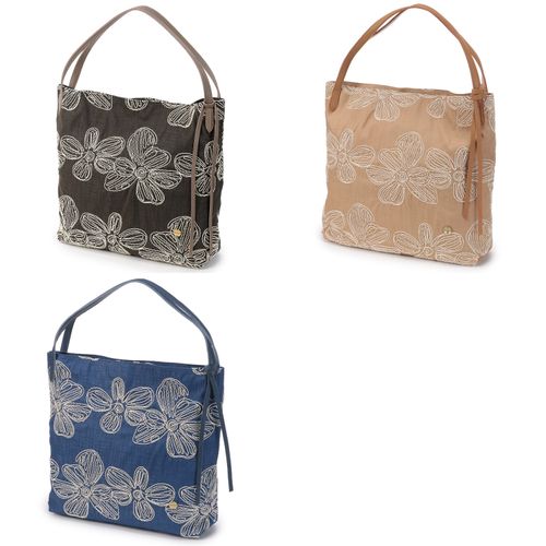 グレイス
gream supply 花柄刺繍トートバッグ