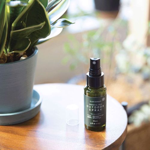 4548269040314



F161359



志成販売
エッセンシャルオイルでつくったアウトドアスプレー