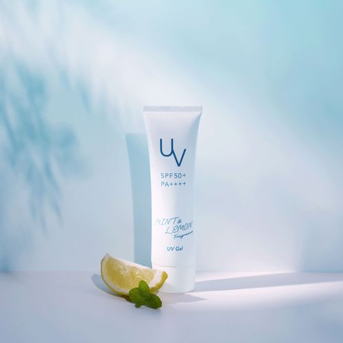 4954753113844



08-227-2060



生活の木
ミント＆レモン UVジェル