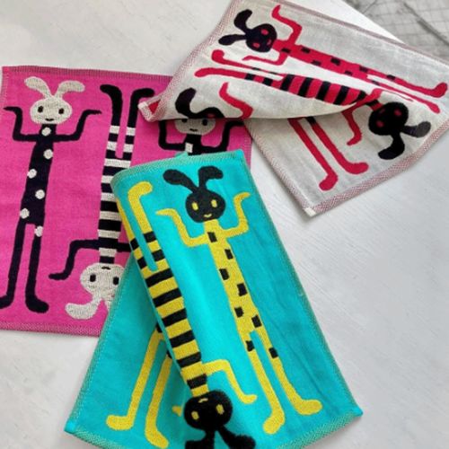 ら．むりーず
マタノアツコ 3重ガーゼミニハンカチ やせたうさぎ