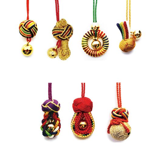 丸全
組紐根付け