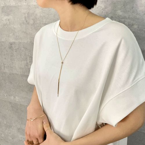 ケリーコーポレーション
Anna Kerry バーループタイネックレス