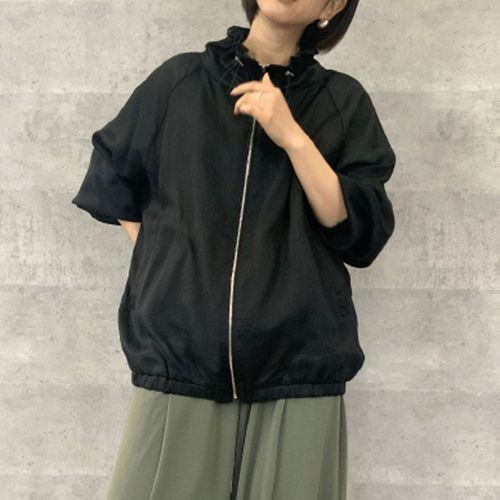 ケリーコーポレーション
Anna Kerry ドロストスタンドカラーブルゾン