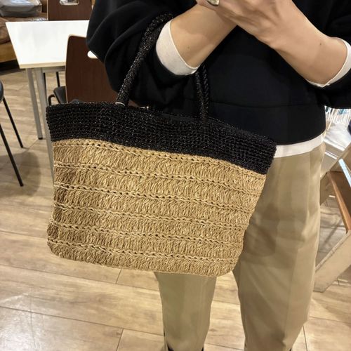 4573312339916







アンビリオン
cachecache 配色クロシェトート