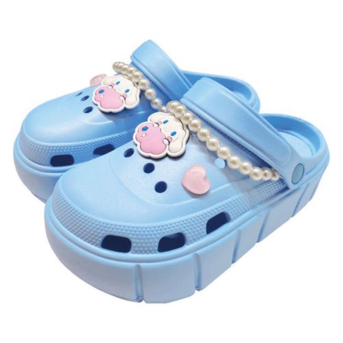 4570171364776



MEV660



ジェイズプランニング
サンリオ シナモロール 厚底サンダル ブルー 24cm