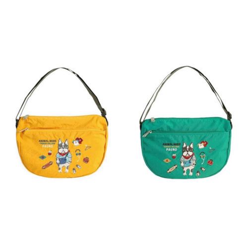 4582713772994







Kusuguru Japan
ショルダーバッグ アニマルモード柄