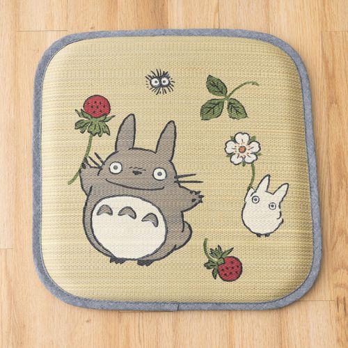 4956642661474



40X40



イケヒココーポレーション
トトロ木いちご／い草シートクッション