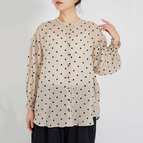 ＹＵＲＫプラン
YURK geniet van ドット刺繍バックドロストリングシャツ