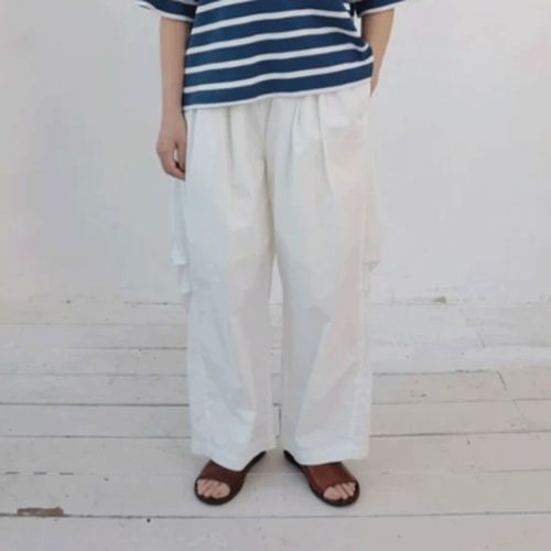 1852613211200







アンリミ
YARRA コンパクトツイルサイドタックパンツ