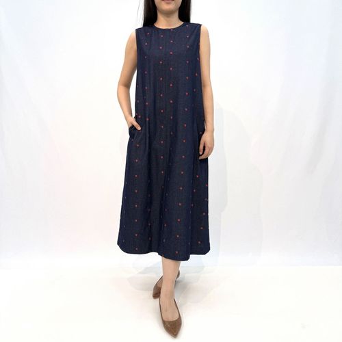 シシエス
デニムミニハート刺繍ワンピース