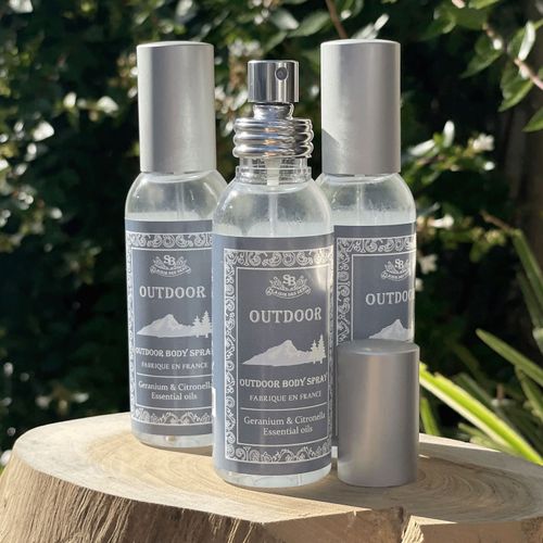 4994228032089



3040



イー．エフ．インターナショナル
アウトドアスプレー50ml（サンタールエボーテ）