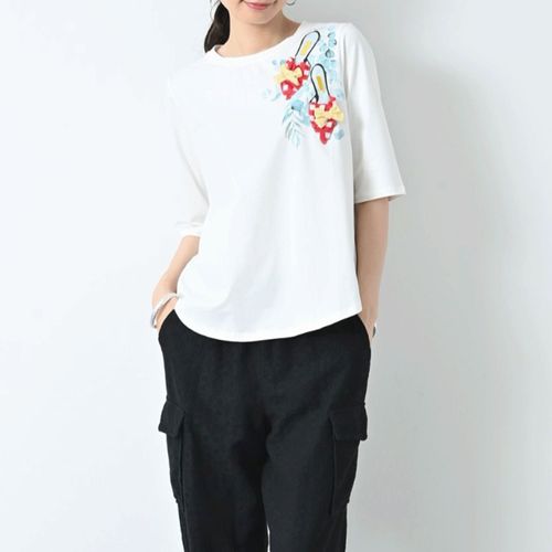 フジコウ
プリント＆アップリケ5部袖プリントTシャツ
