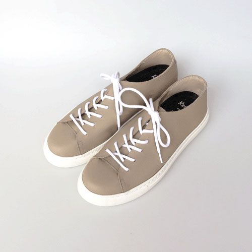 前田工業
Recipe 紐スニーカーRP－330