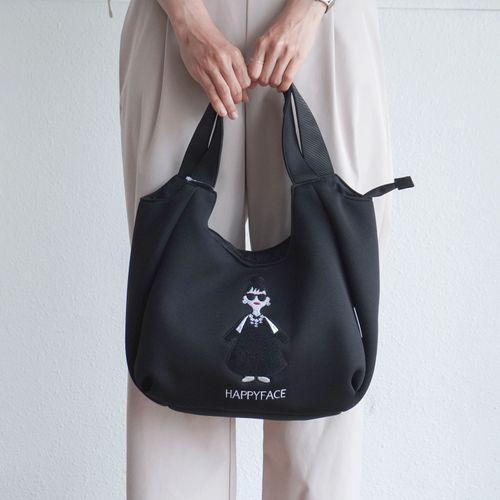 ＥＵＲＥＫＡ
HAPPY FACE レディ・エマ刺繍バルーン型バッグ