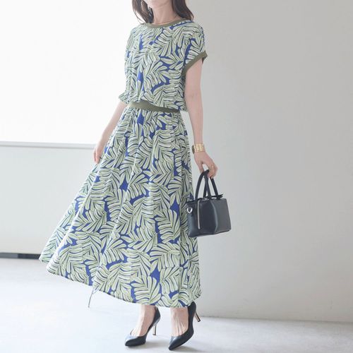 プレステージ
PREFERIR リーフプリントリブ付ワンピース