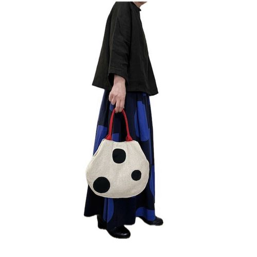 ＴＯＭＯＯ ＤＥＳＩＧＮＳ
TOMOO DESIGNS ランダムドットトートバッグ