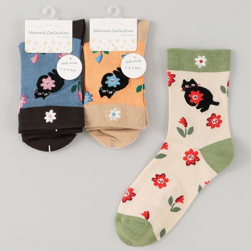 エイコー
Natural Collection クルー丈 シルクMIX ネコとフラワー柄 靴下