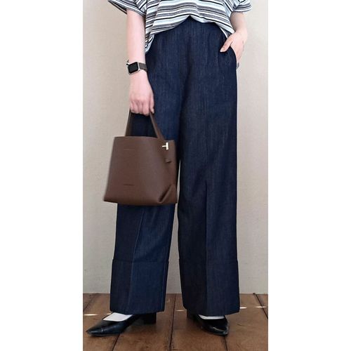 ザンパ
ザンパ 裾折り返しセンタープレスデニムパンツ