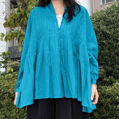 三澤
vingtrois インド綿タックブラウス