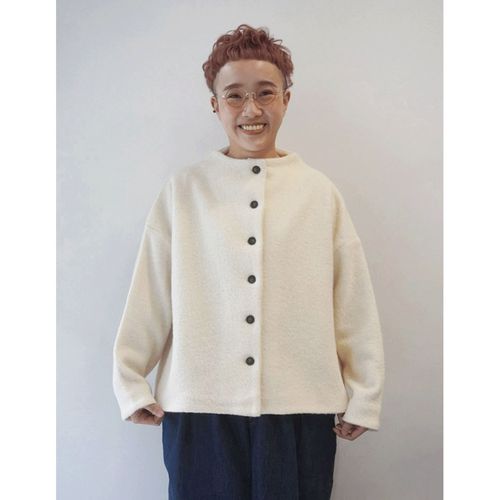 ａｅｌ
mao made 中綿キルト布帛ドッキングモックワイドジャケット