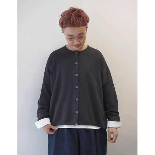 ａｅｌ
mao made 2WAYシンプルワイドニットプルオーバー＋ブラウス