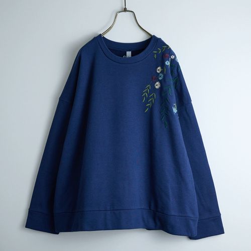 ドライブ
Emago 肩花刺繍プルオーバー