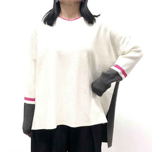 クリーク
MONiLE 配色長袖ニット