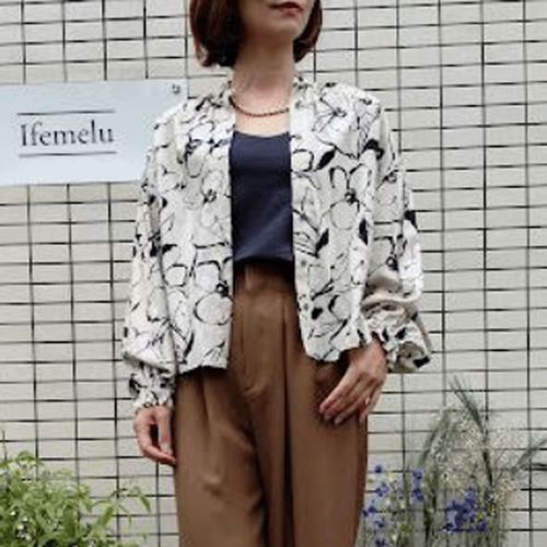 ダブル・フェース
Doubleface Tokyo フラワープリント前あきギャザーブラウス
