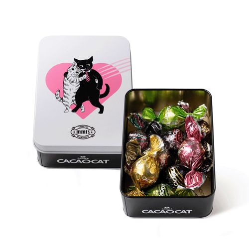 4571699472325







ＤＡＤＡＣＡ
CACAOCAT缶 チョコ9粒・MMTSホワイト