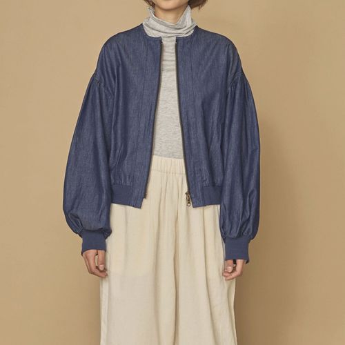 オーブ
m．n デニムバルーンスリーブブルゾン