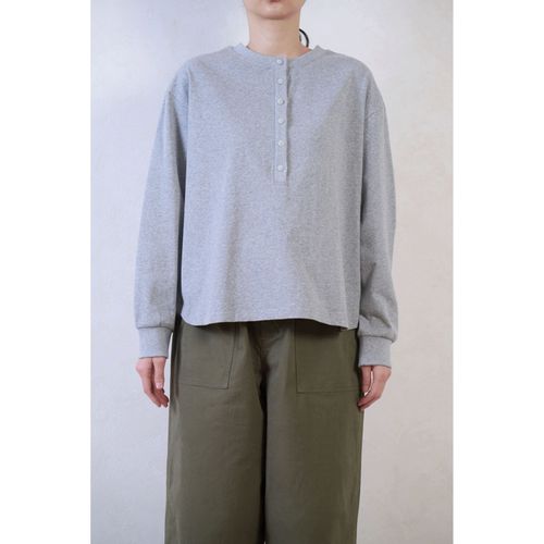 4571688596636







デュウ
le ciel de demain コットン天竺カットソーTシャツ