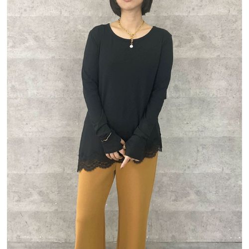 ケリーコーポレーション
Anna Kerry アシンメトリーヘムレースロンT